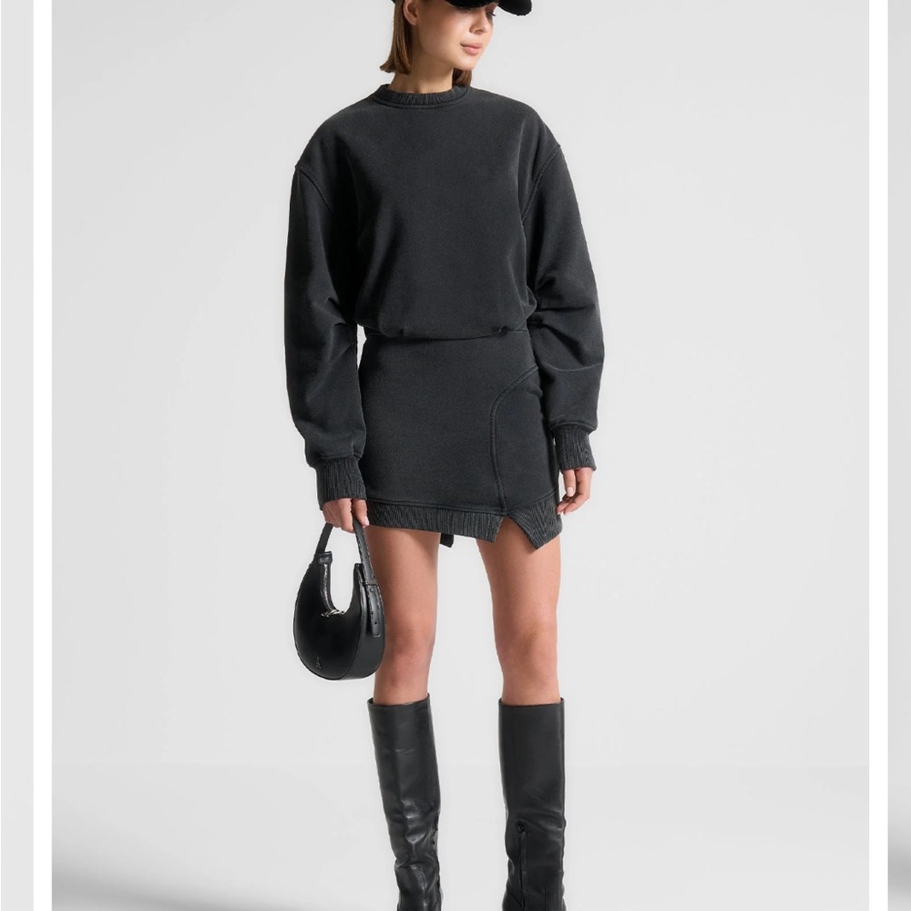 stylish dress for autumn, French brand. from Europe. the size didn't suit me